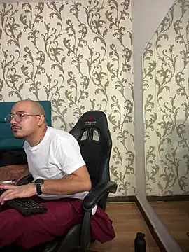 عرض كام Dante_Goldt