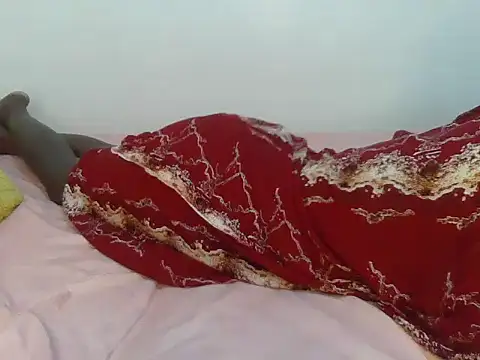 HOTMAYA254's Live XXX Chat