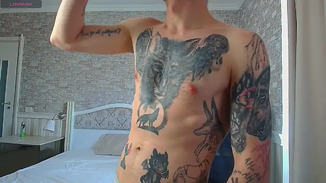 JonahShaw Chat XXX in diretta