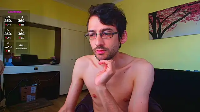 Show modela HungEddy na web-kameri