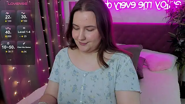 FeralPeach webcam show