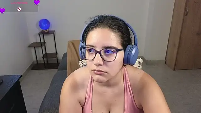 blue__moon_ Adlı Modelin Canlı XXX Sohbeti