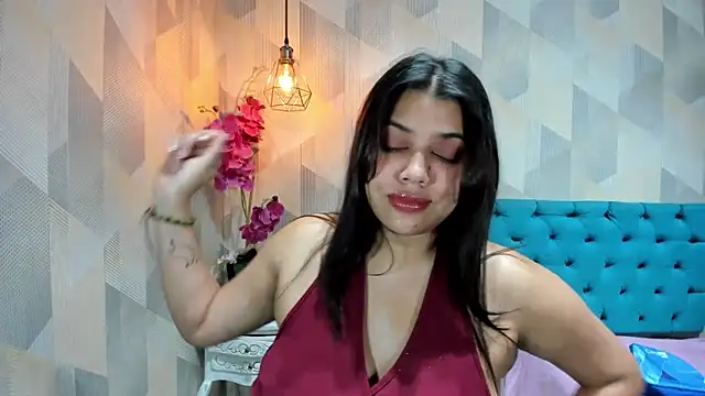 LindaBreeS 即時 XXX 聊天