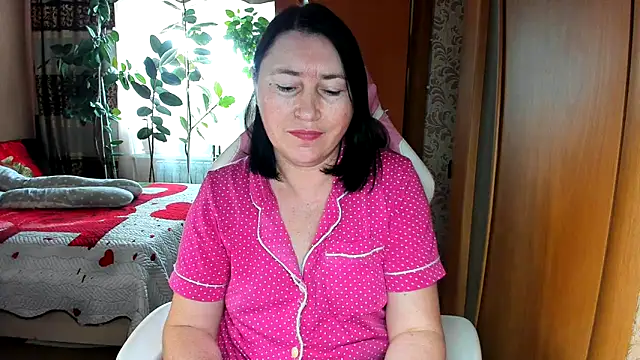 Tatyana51 élő XXX-chatje