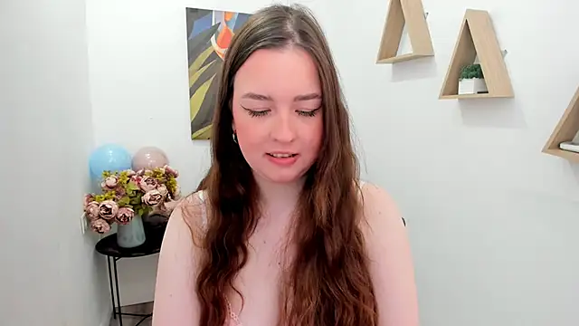 WishToBloom élő XXX-chatje