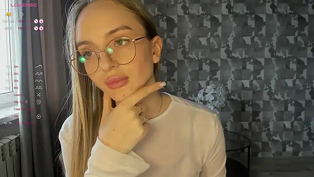 Chat XXX ao vivo de A_delina