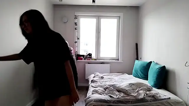 AdelineCanup – Naživo XXX chat