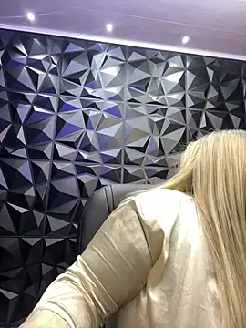 may_storm – webcam-show