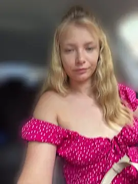 AnastasiaAniess XXX чат на жи во