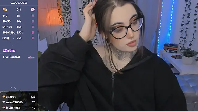 Dixi_Pixi_ Chat XXX in diretta