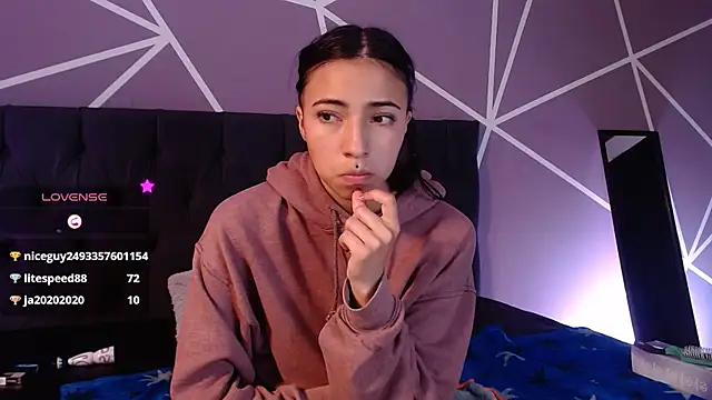 Chatroom XXX en direct de Violett1126