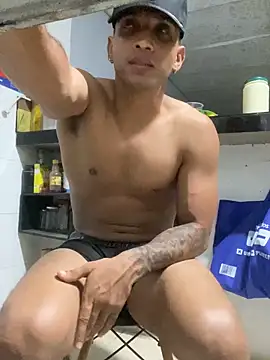 leoblazes webcam show