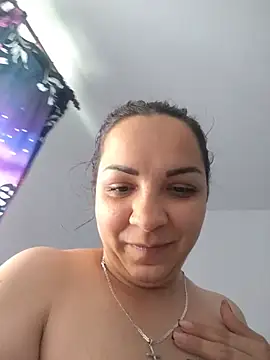 GabyAndrey93's Live XXX Chat