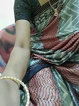 צ'אט XXX בשידור חי של Cuteteluguammmaie