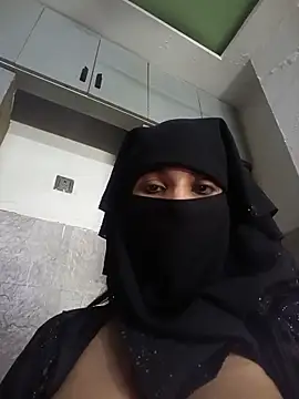 Aafreen_36 即時 XXX 聊天