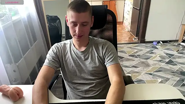 Keksik_ – webcam-show