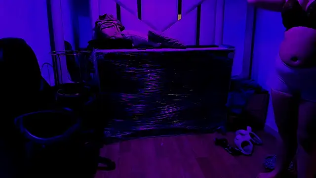 Criistaal_'s Live XXX Chat