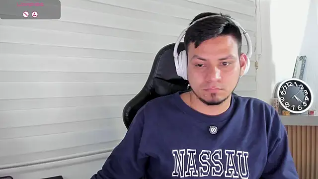 Chat XXX en directo de Rick_Adams
