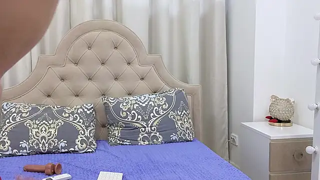 MommyMelodie's Webcam Show