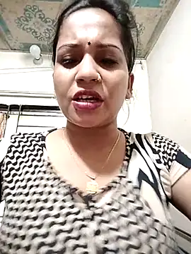 Payel_50 Show in webcam