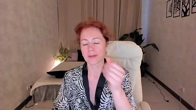 LeticiaRomano: απευθείας συνομιλία ΧΧΧ