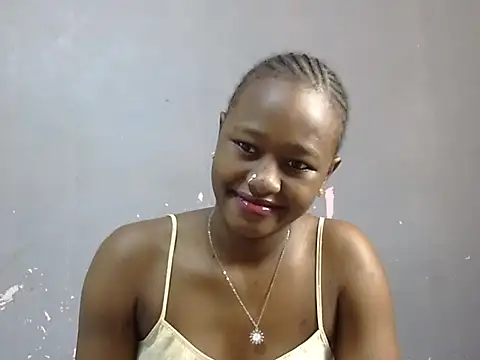 XXX chat uživo modela Petite_Ebony10