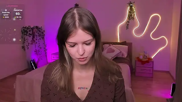 Lisa_Blossom: απευθείας συνομιλία ΧΧΧ