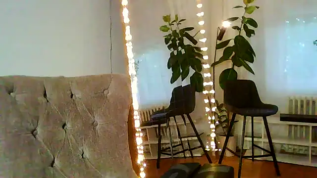 Ms-Lust1- লাইভ XXX চ্যাট