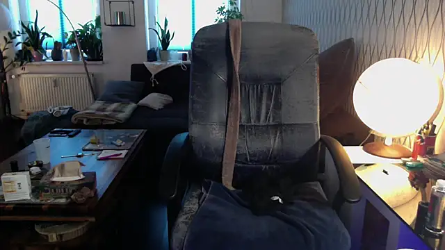 tomz0819 webkamerás műsora