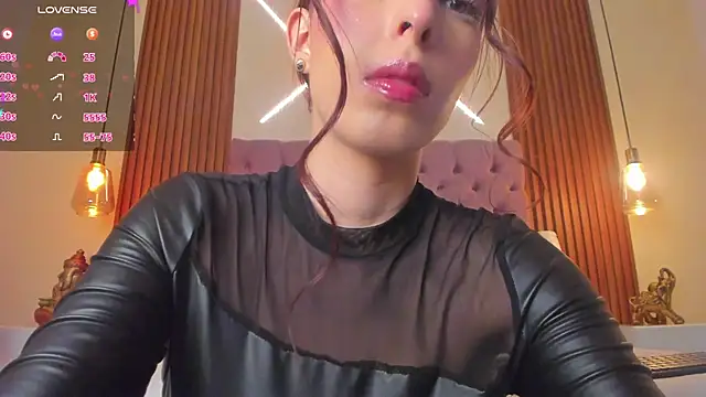 Chat XXX en directo de Sophia_turneer