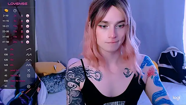 Alice_Hells Pertunjukan Webcam