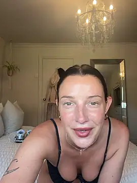 Remirosee Pertunjukan Webcam