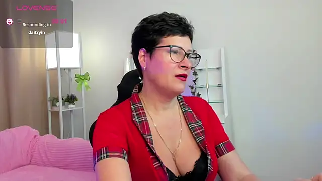 JennyMons Chat XXX in diretta