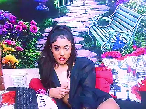 IndianPretty14u2Luv Live XXX-Chat