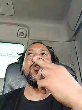 patrice97200's Live XXX Chat