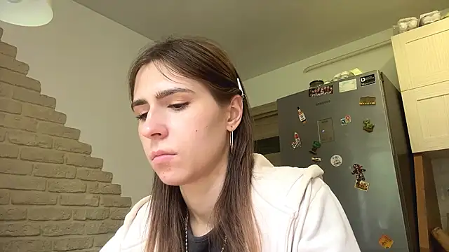 הופעת וובקאם של ZaraGuyette