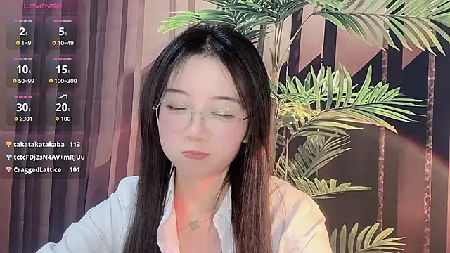 77-Vicky Live XXX-Chat