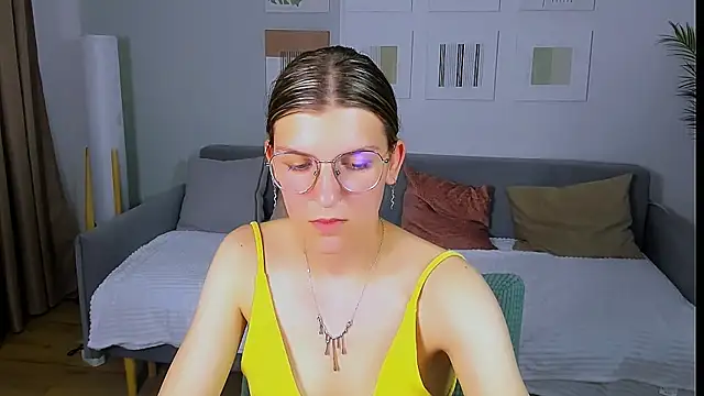 AnnaThorne Adlı Modelin Web Kamerası Şovu