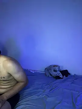 Chat +18 de chucky_karla ao vivo