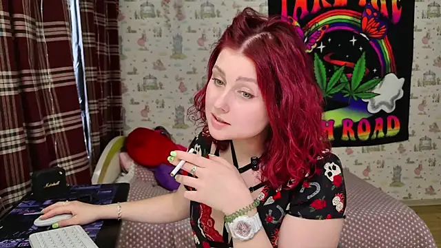 SmokyRose's Live XXX Chat