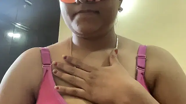 Show de yourdeepika na webcam