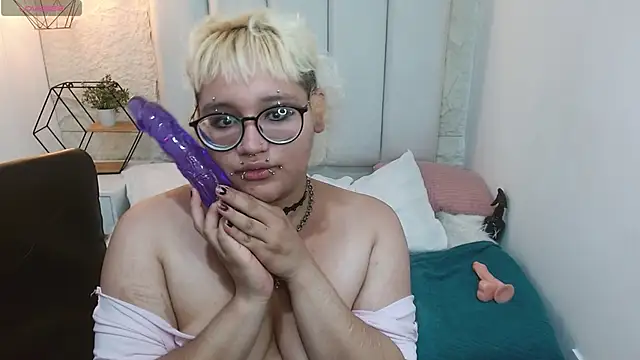 Echypyon_ XXX чат на живо