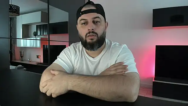 XXX chat uživo modela DravenPeak