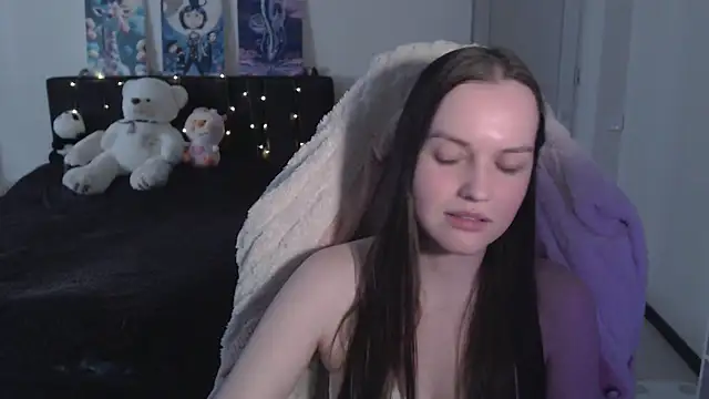 Chat +18 de Little_flowers ao vivo