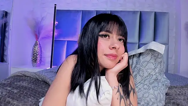 Selene_bennet Adlı Modelin Canlı XXX Sohbeti