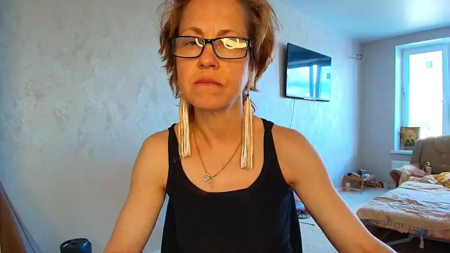 LioraWeissn Webbikameraesitys