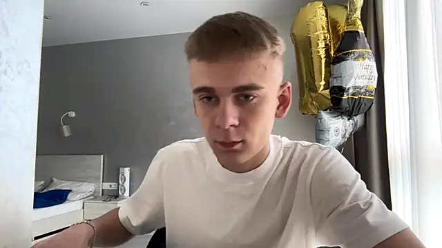 SoloFury Live XXX-chat