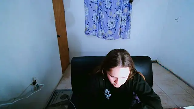 SweetRabbit29 webcam show