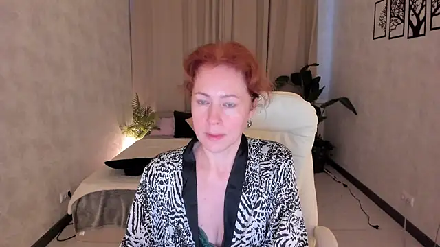 Chat +18 de LeticiaRomano ao vivo