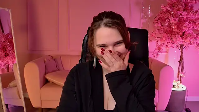 TessaMill élő XXX-chatje